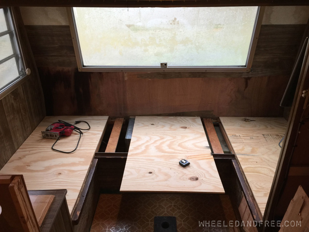 motorhome-dinette-renovation