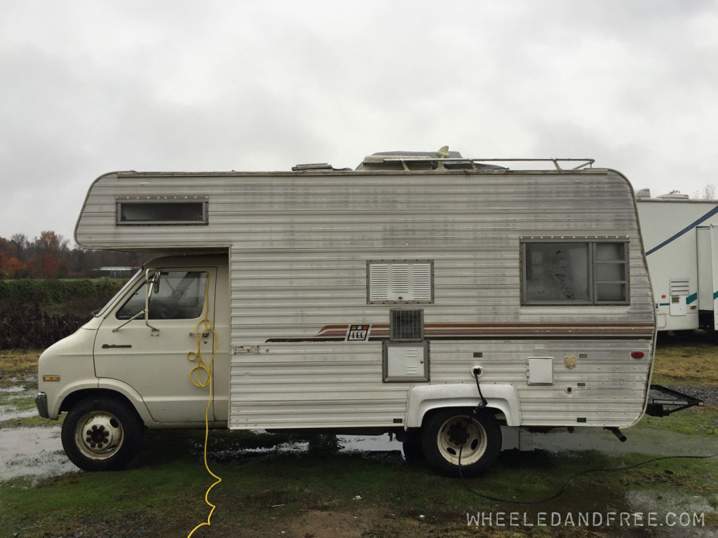 soggy-vintage-motorhome